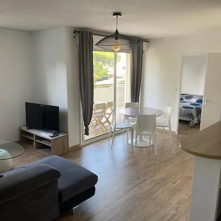 Jolie T2 Au Golf De Seilh Apartment Exterior photo